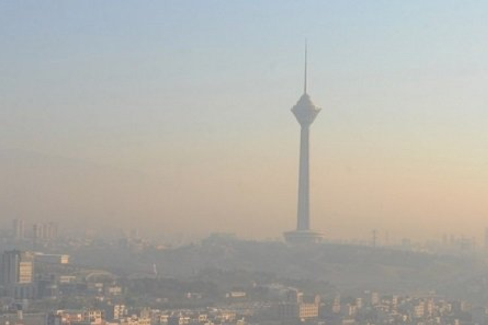 سکون هوا، آلودگی تهران را پایدار کرد/ بارش در ارتفاعات