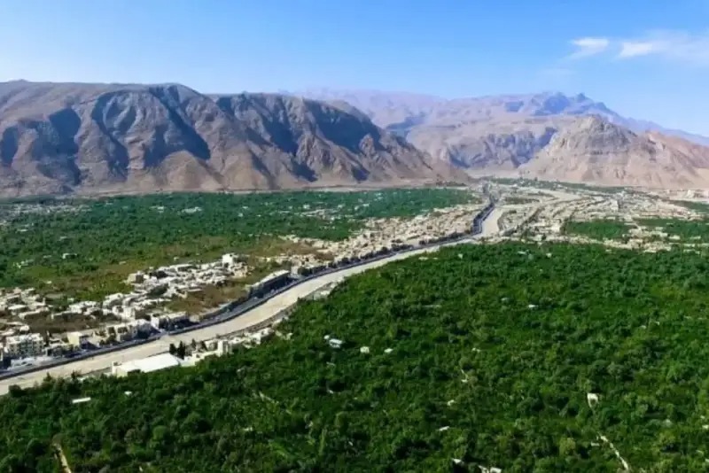 Introduction to Tourist Attractions of Iranian Cities