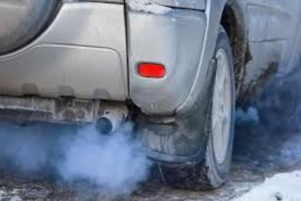 چرا گرم کردن درجا خودرو در برخی کشورها ممنوع است؟