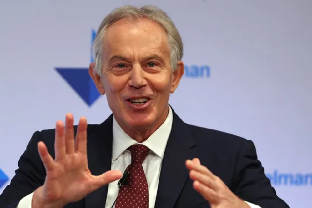 טוני בלייר אינו חבר ב"מועצת השלום" שהציע טראמפ לניהול עזה.