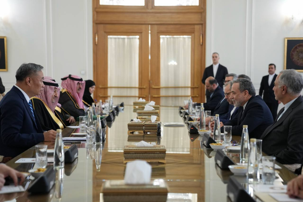 פגישה משותפת של סגני שרי החוץ של סין וערב הסעודית עם עראקצ'י