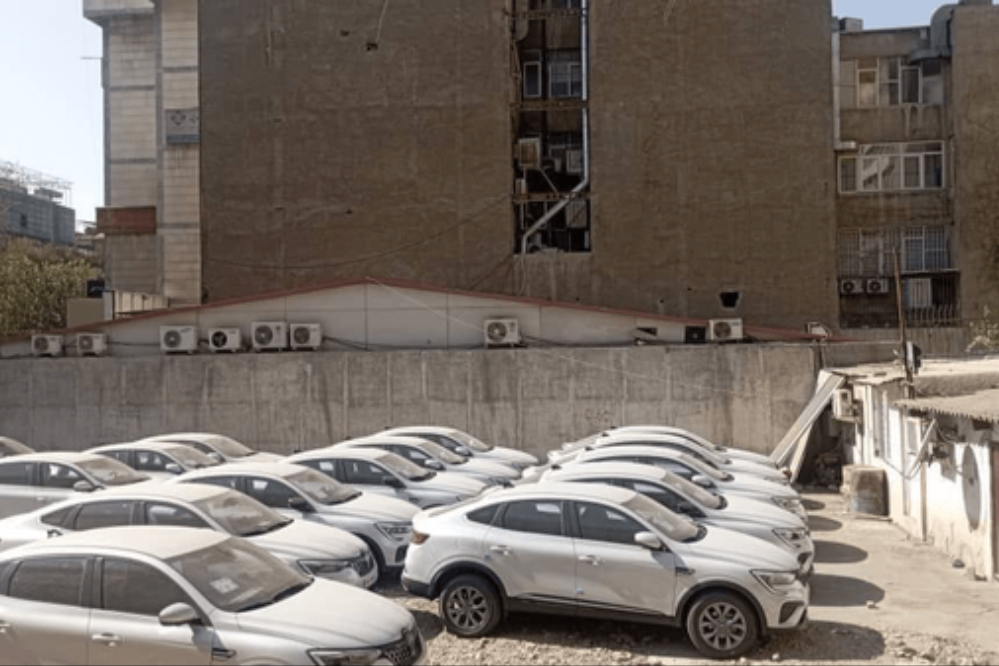 کشف انبار مشکوک خودروهای خارجی در مرکز تهران