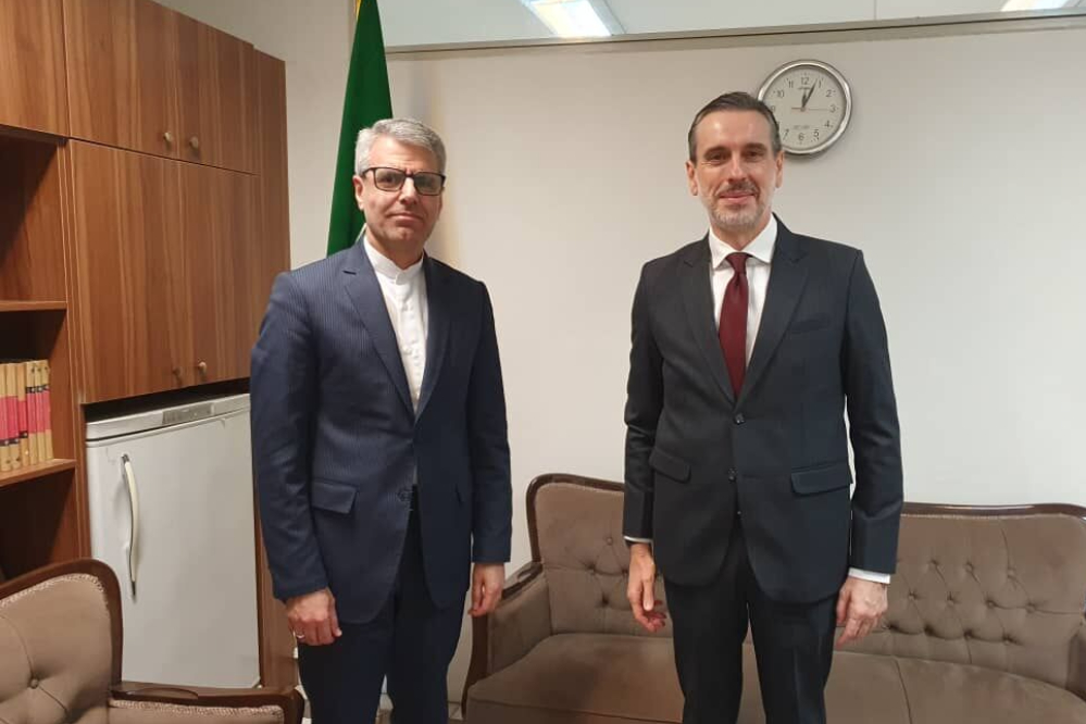 Встреча представителя МИД Ирана с послом Испании в Тегеране