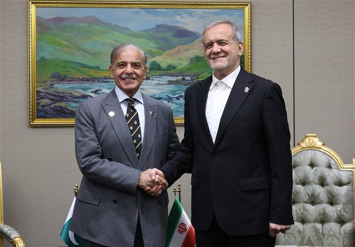 Iran, Pakistan stress coordinated stances on regional issues