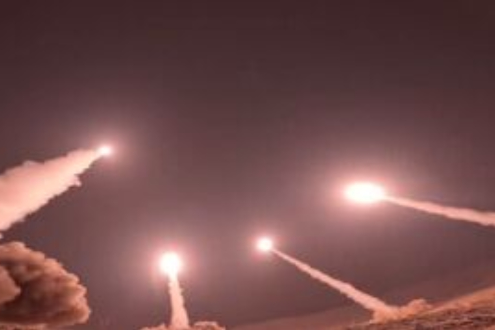 در جنگ بعدی ایران 500 تا هزار موشک همزمان شلیک خواهد کرد