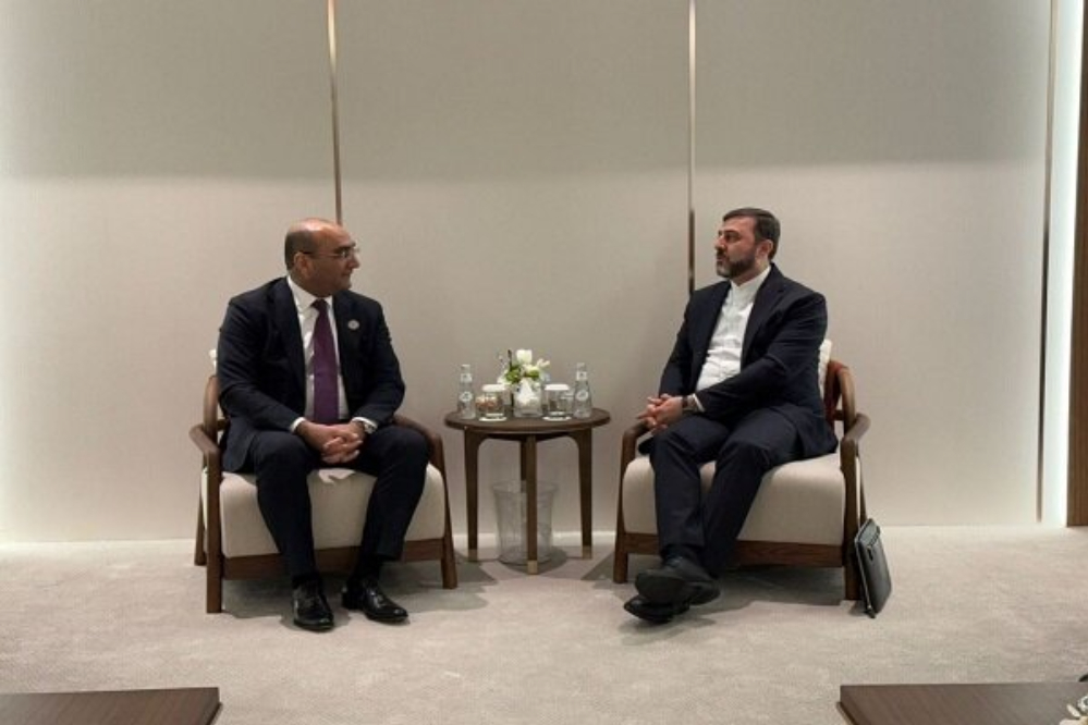 غريب آبادي يلتقي نائب وزير الخارجية الأوزبكية