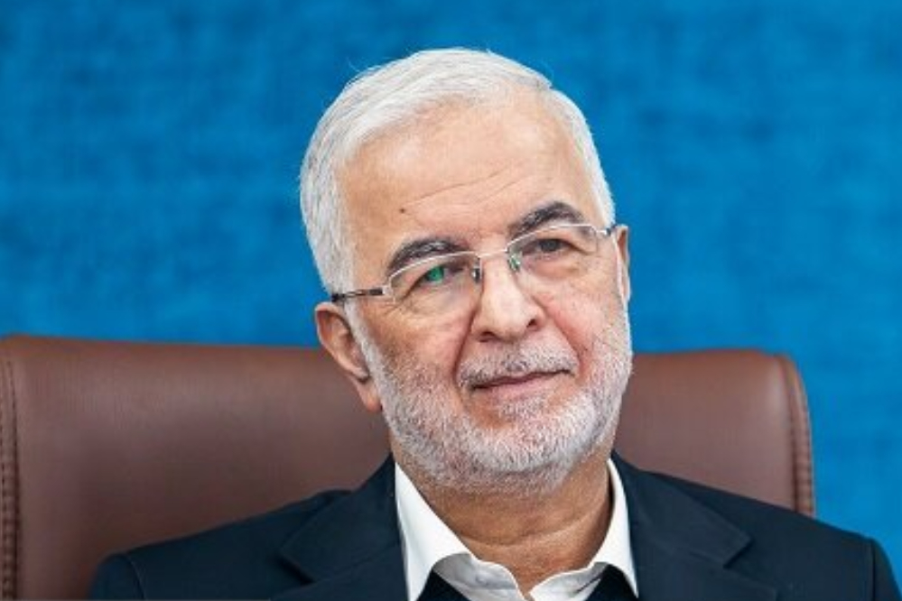 وزير الداخلية يصل إلى محافظة غلستان ويشيد بشهداء جرجان