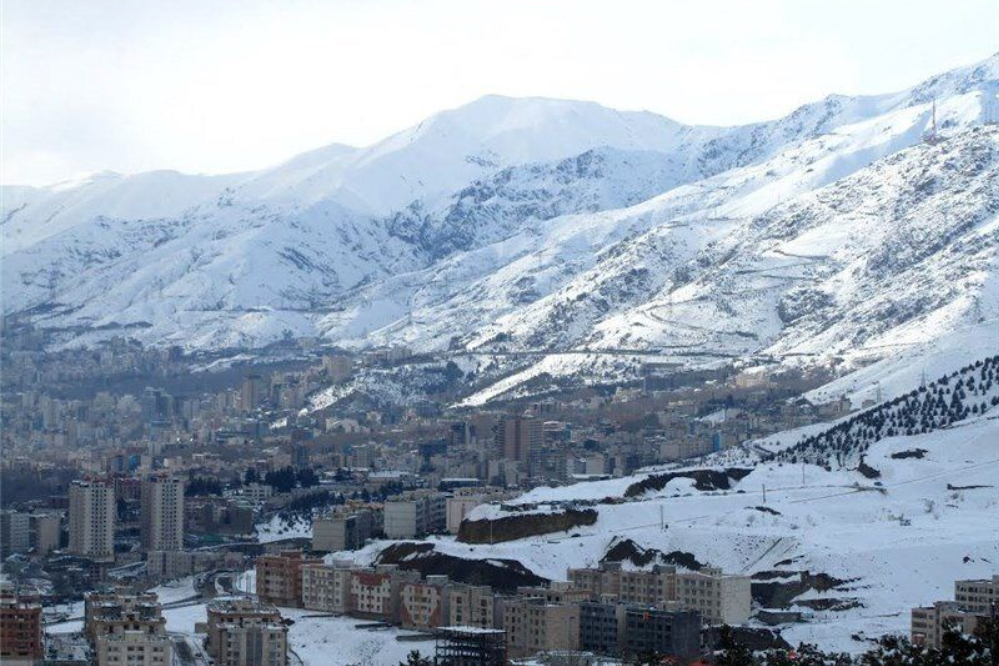 بارش برف و باران تا جمعه در تهران/ هوا سردتر میشود