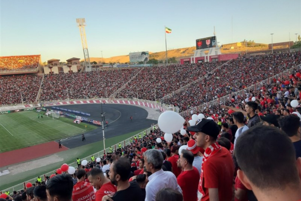 برگزاری بازی تراکتور - پرسپولیس در ورزشگاه یادگار امام