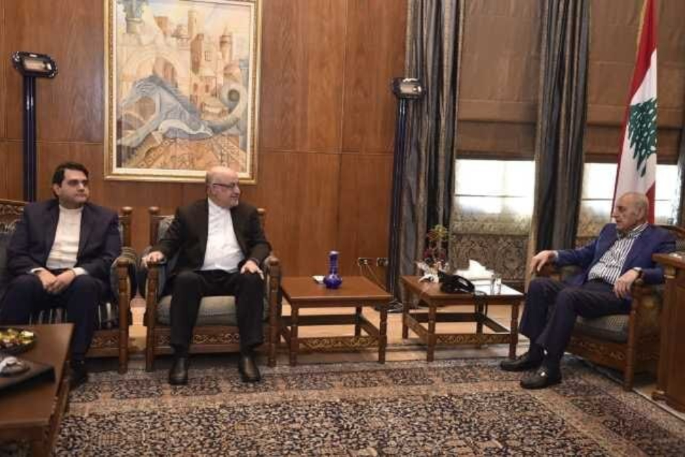 שגריר איראן בלבנון נפגש עם נביה ברי