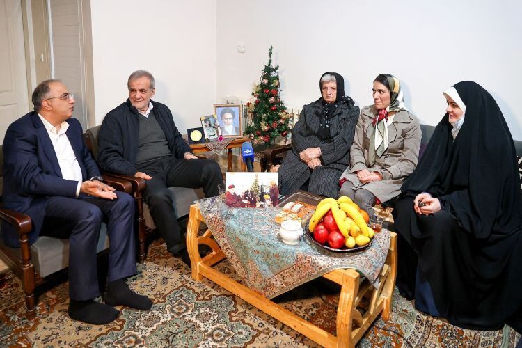 President Pezeshkian meets family of Christian Martyr Razmik Khachatorian