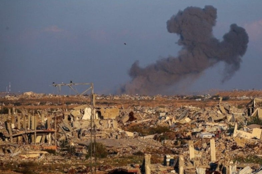 הכיבוש ממשיך בהפרות את הפסקת האש בעזה... קדושים מעונים והפגזות באזורים שונים