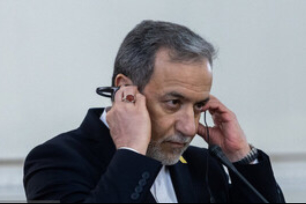 Iran has always preferred peace to war: FM Araghchi