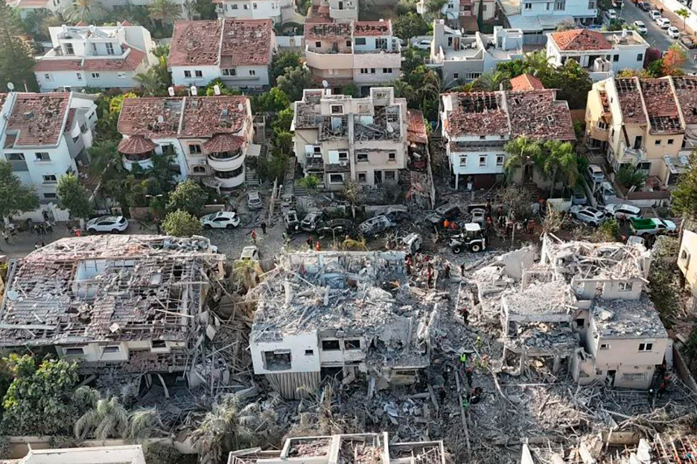 מברית הפריפריה לראש התמנון: כיצד הפכה איראן מבת ברית סודית של ישראל לסכנה קיומית עבורה?