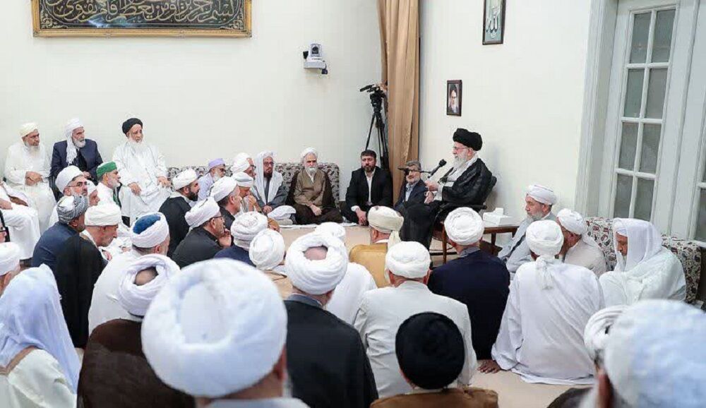 Iran’s Hormozgan Sunni clergy voice strong support for Leader, Islamic Republic