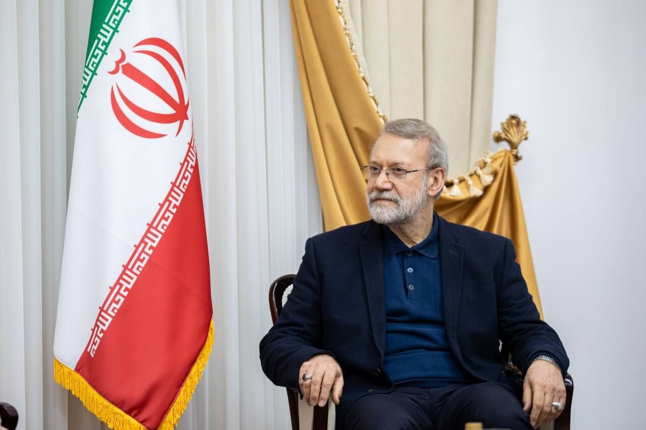 Iran’s SNSC secretary consults Qatari prime minister on regional developments