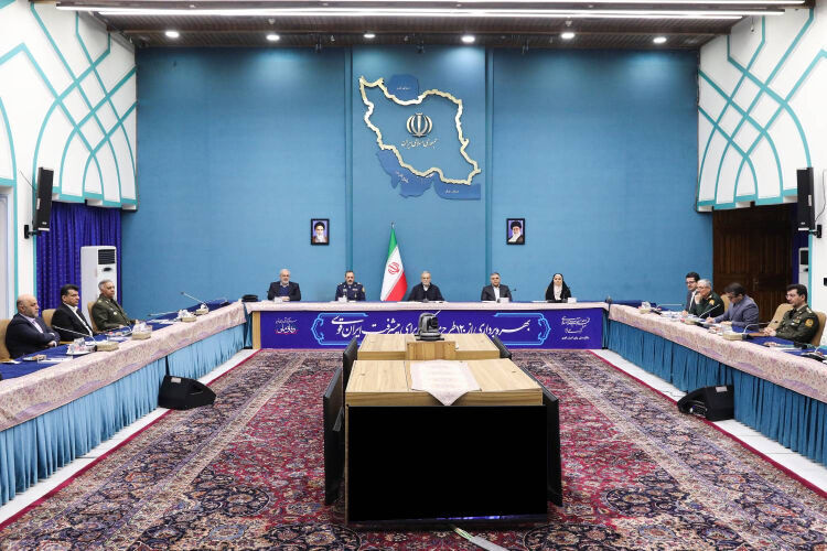 Iran inaugurates 120 defense and civilian projects ahead of Revolution anniversary