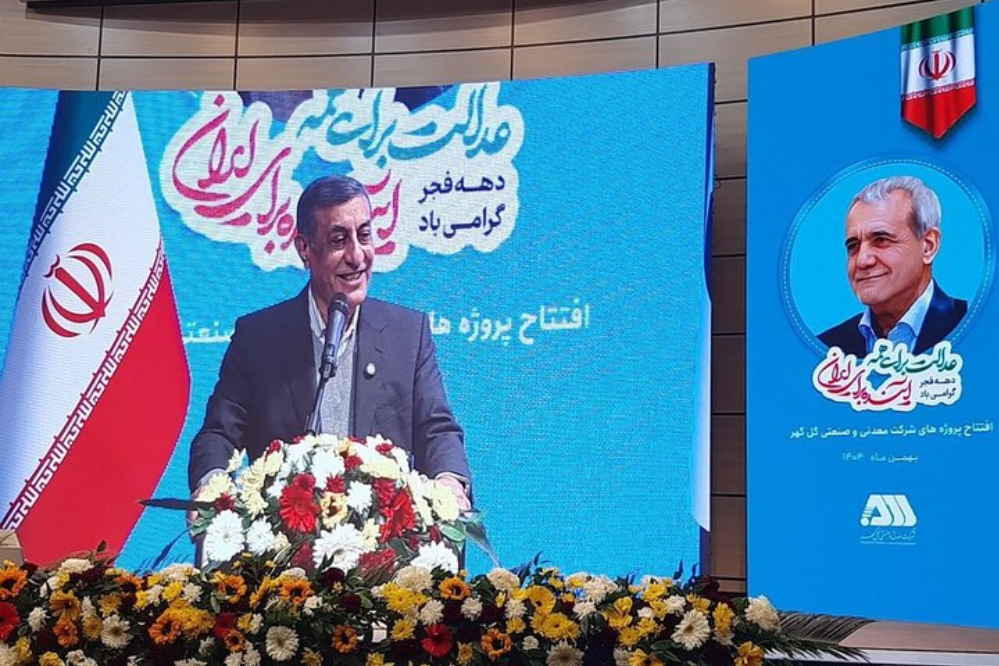 مساعد الرئيس الايراني: الصواريخ أداة الردع والدفاع عن البلاد