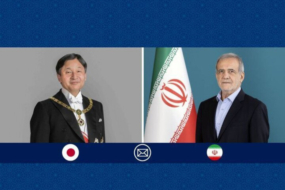 الرئيس الايراني يهنئ إمبراطور اليابان بمناسبة عيده الوطني