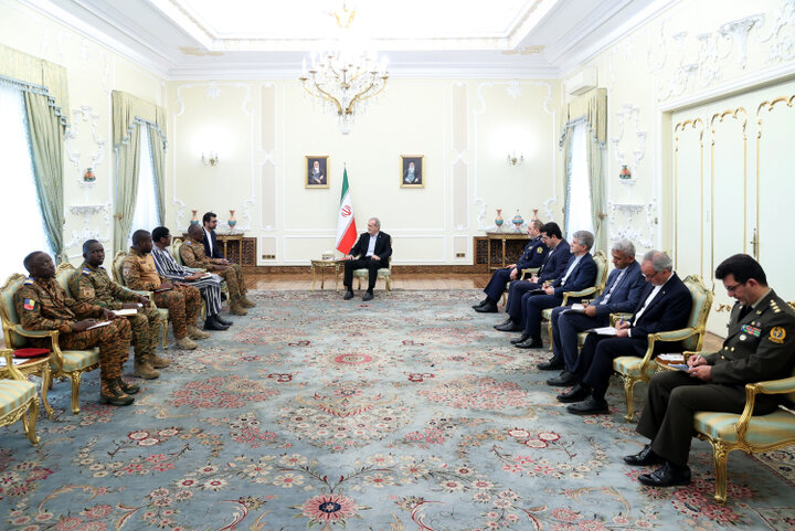 Iran seeks finalizing partnership document with Armenia