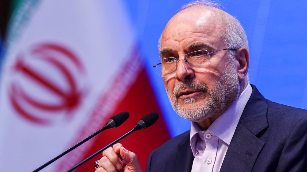 Iran warns to shed invaders’ blood in Persian Gulf if islands attacked