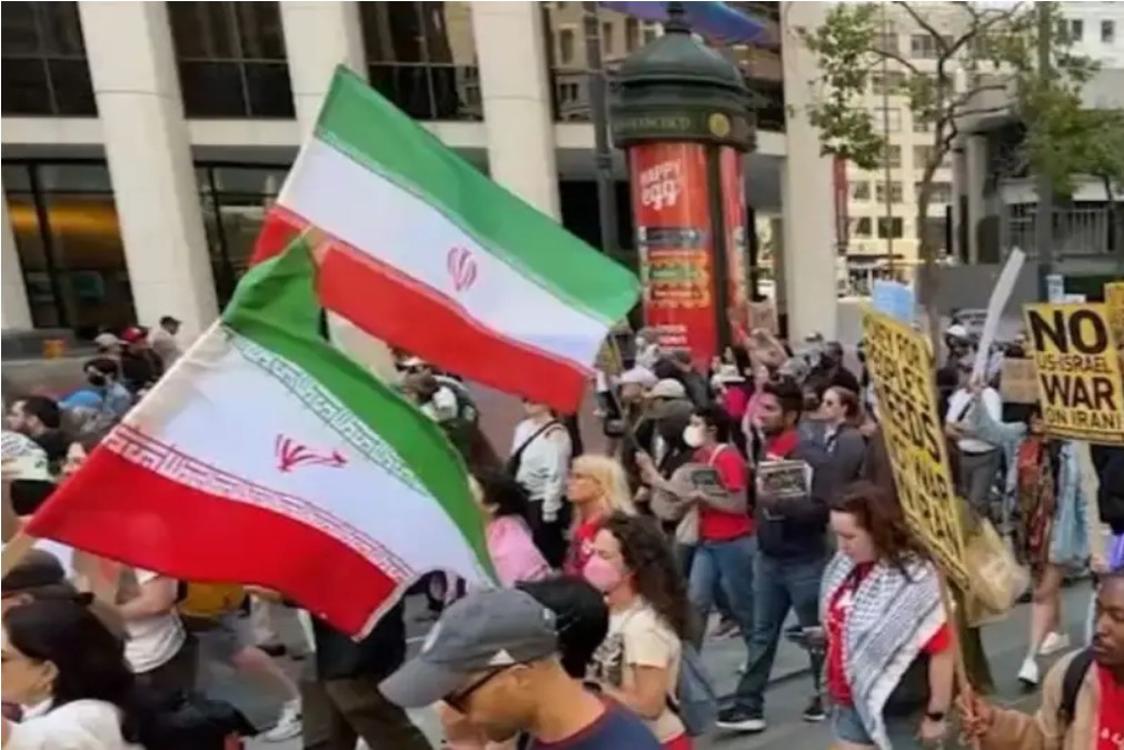 What do Iranians abroad think about the war?