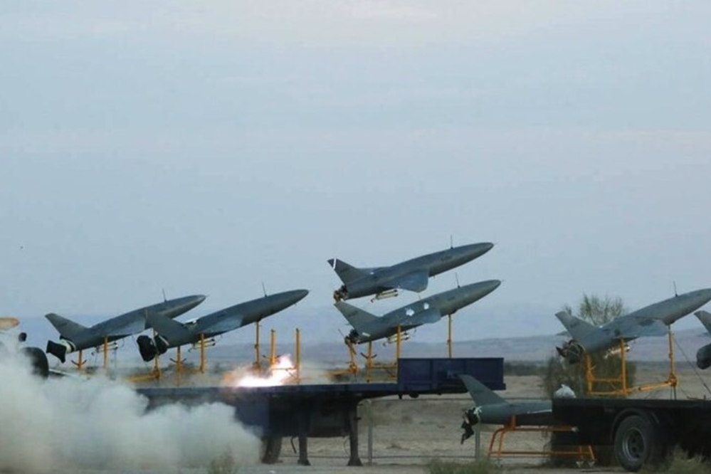 צבא איראן תקף את בסיס אל-חרג' ואת מחנה אל-אדירי באמצעות רחפנים "ארש 2".