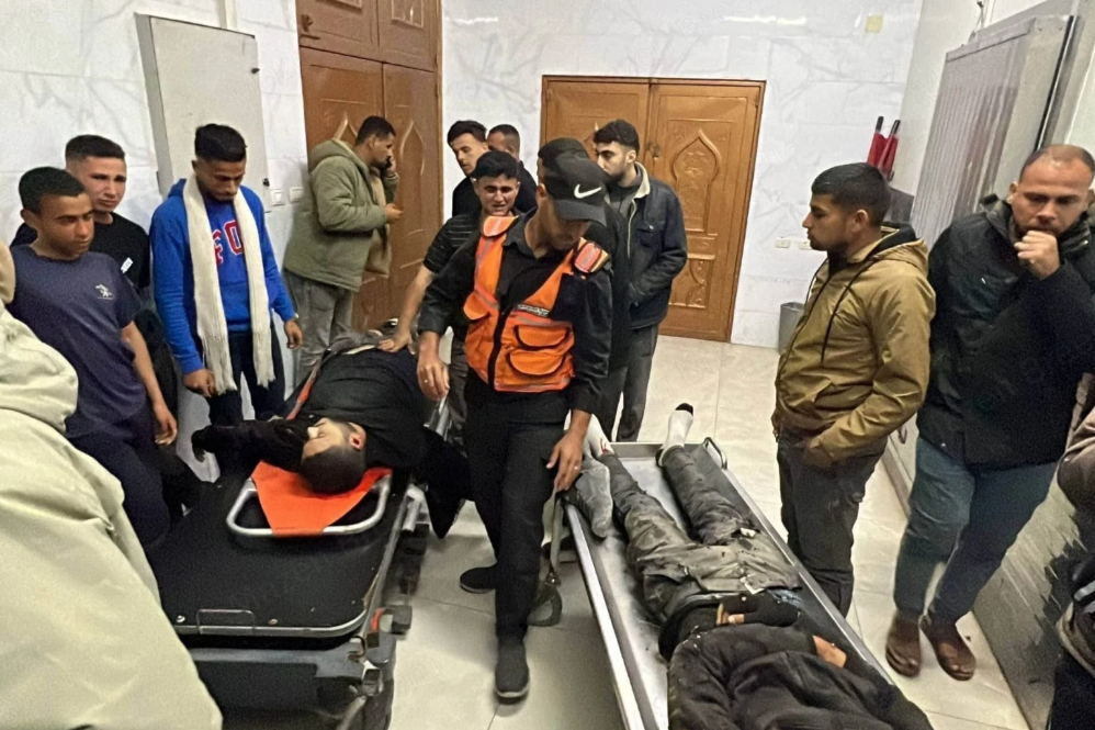 לפחות ארבעה פלסטינים נהרגו בתקיפות ישראליות על חאן יונס ובית לאהיה