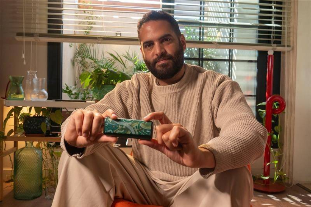 ايكوس"IQOS" تدعم الفن المحلي من خلال تجارب إبداعية غامرة