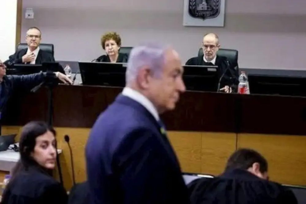 סאגת השחיתות סביב נתניהו נמשכת, עם עזיבתו הפתאומית את בית המשפט.