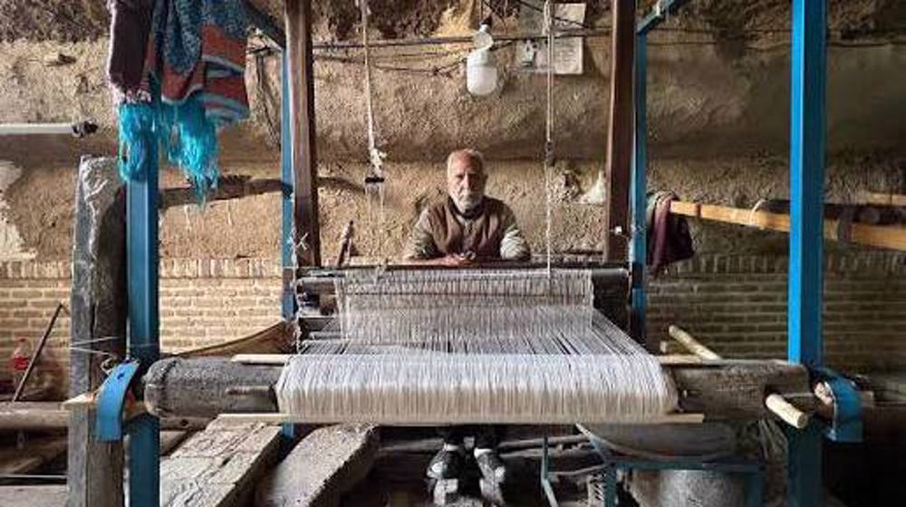 Iran's Naein aba weaving gains global recognition from WIPO