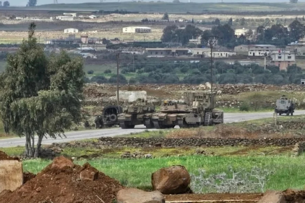 פלישה ישראלית שכללה 12 כלי רכב לאזור הכפרי של מערב דרעא