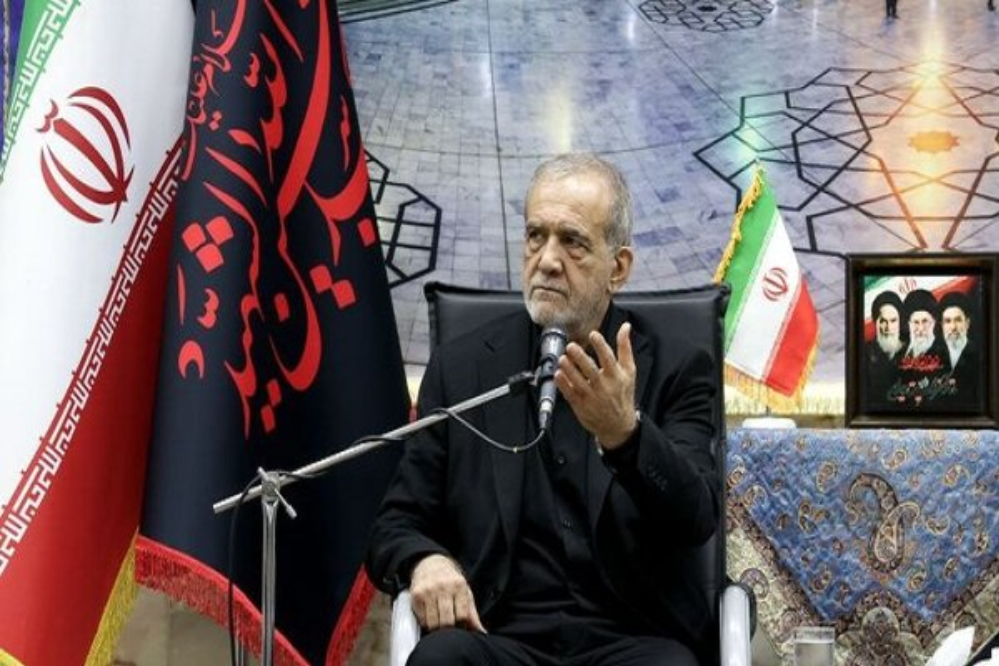 الرئيس الايراني: لن نتراجع عن حقوق الشعب ومصالحنا الوطنية