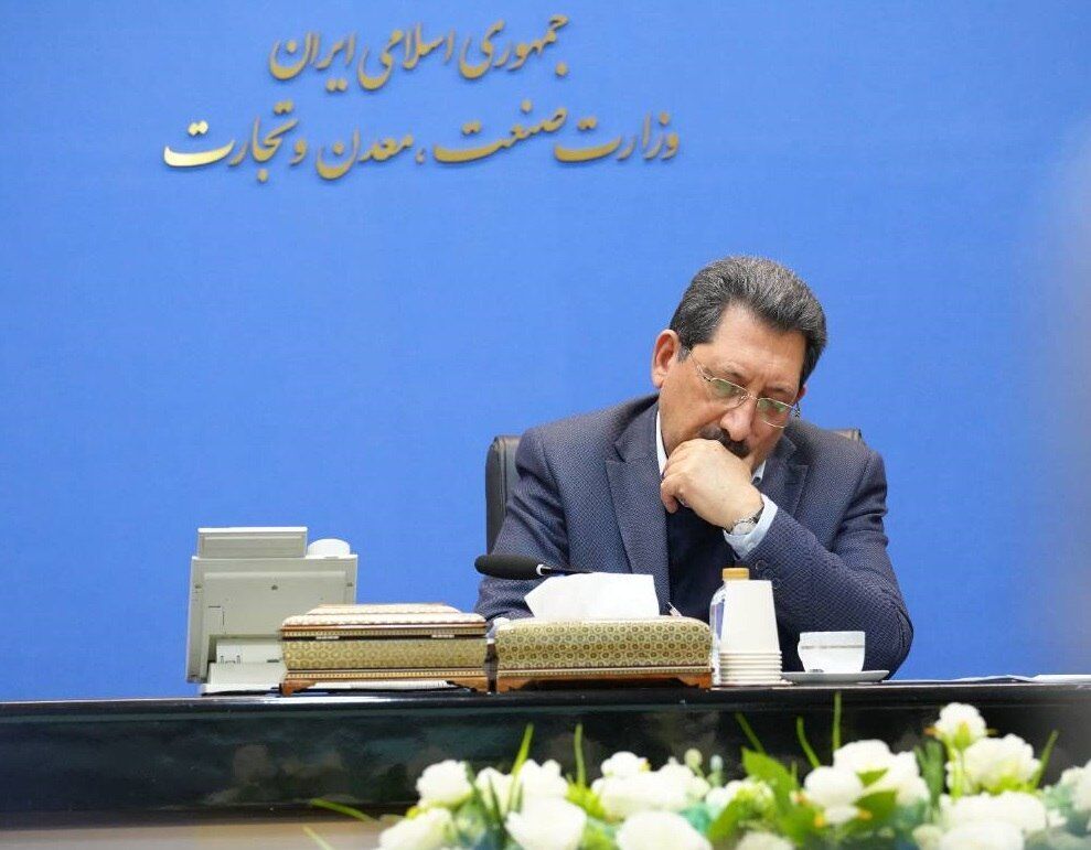 Industry minister travels to Pakistan for trade, free trade talks