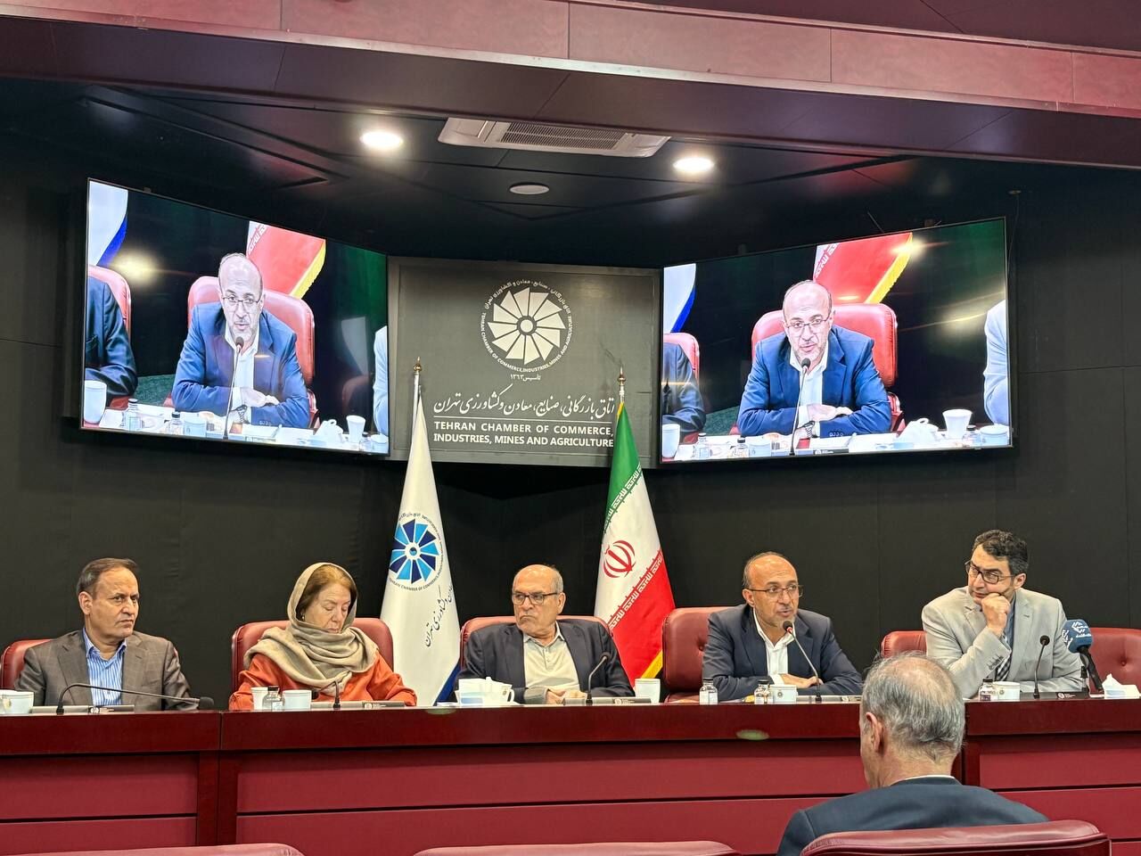 Iran’s non-oil exports reach $15 billion by mid-2026: Official