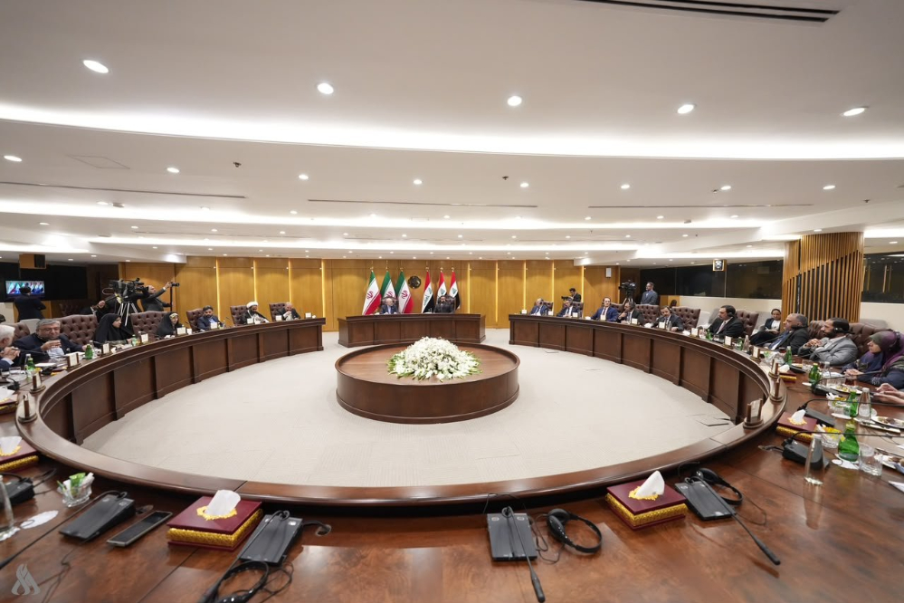 ايران والعراق يؤكّدان أهميةَ تفعيل لجان الصداقة وتعزيز الدبلوماسية البرلمانية