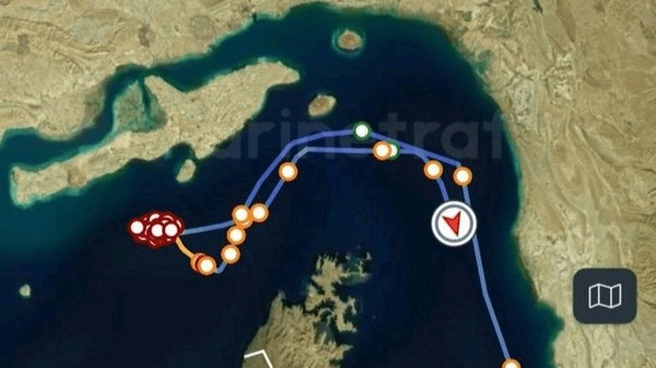 یک‌ نفتکش از هرمز برگشت خورد