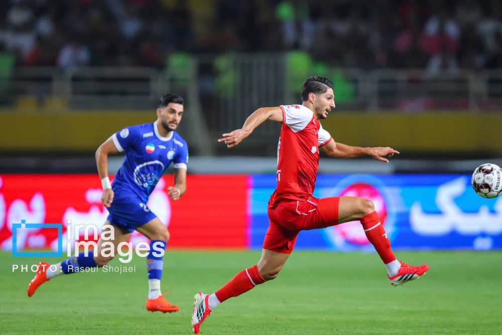 دربي العاصمة بين برسبوليس واستقلال طهران ينتهي بالتعادل 1-1