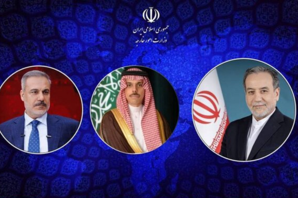 عراقجي يناقش احدث التطورات مع نظيريه السعودي والتركي
