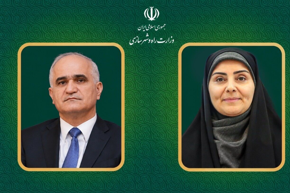 طهران وباكو تؤكدان على تعزيز آفاق التعاون المشترك في قطاع الترانزيت وتطوير البنية التحتية