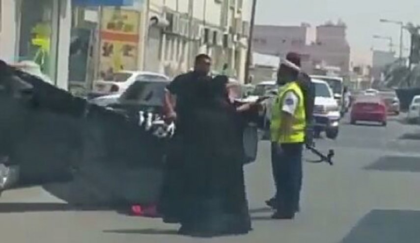 سلطات البحرين تتوّج جرائمها بالاعتداء على مظاهر العزاء الحسيني