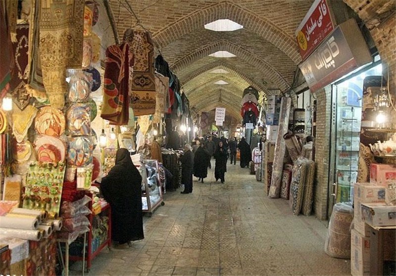إيران تتحدى الحظر وتستورد 9.5 مليون طن سلعا اساسية