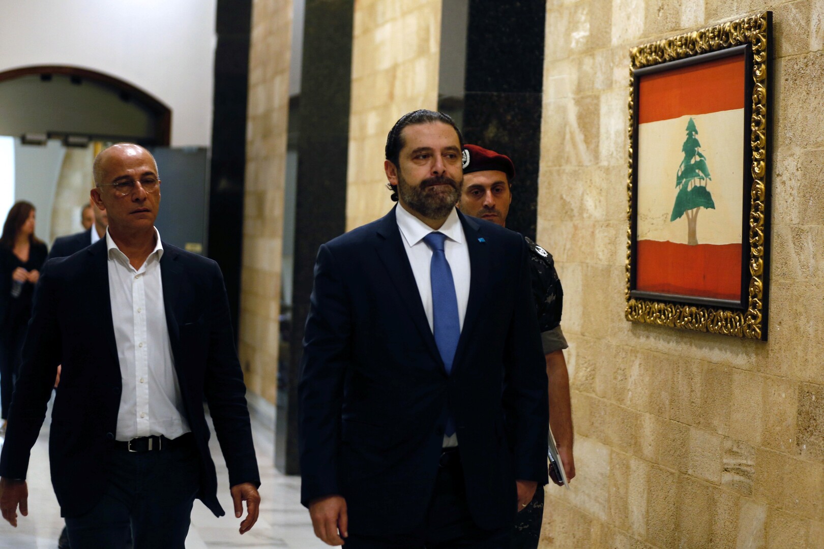 الحريري يعلن موافقة الحكومة على الورقة الاصلاحية لحل الأزمة