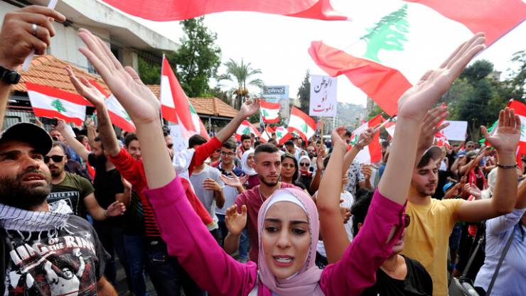 الحراك الشعبي في لبنان يدخل يومه السابع.. و إصلاحات الحريري في مهب الريح