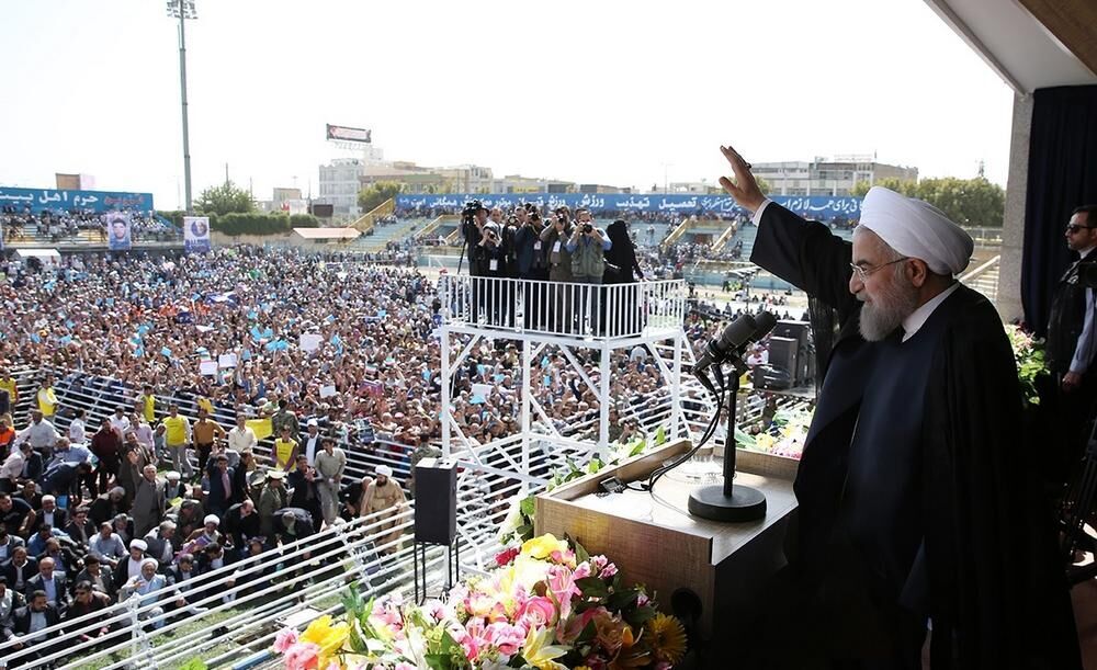 روحاني: اكتشفنا حقل نفطي ضخم.. والصادرات غير النفطية تزداد رغم العقوبات