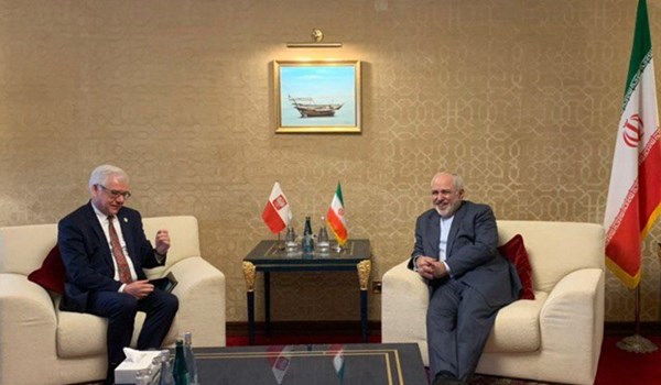 ظريف يلتقي نظيريه العراقي والبولندي في الدوحة