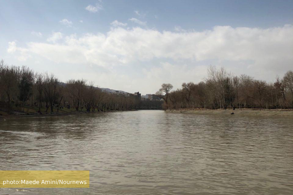 رهایی نوروزی زاینده رود/اصفهان در تعطیلات آب دارد