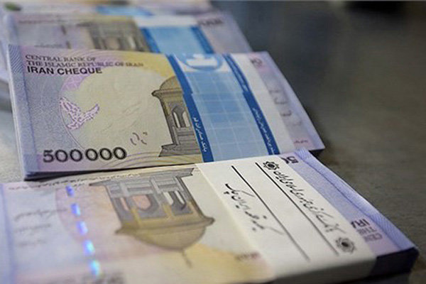 اصرار مجلس بر افزایش حقوق ??? هزار تومانی به اضافه تا ?? درصد