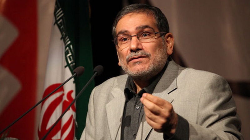 تفاوت پاسخ رهبر انقلاب به دو رییس‌جمهور آمریکا از نگاه شمخانی