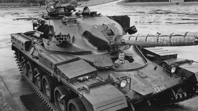 حکم دادگاه عالی بریتانیا درباره قرارداد قدیمی فروش تانک‌ به ایران